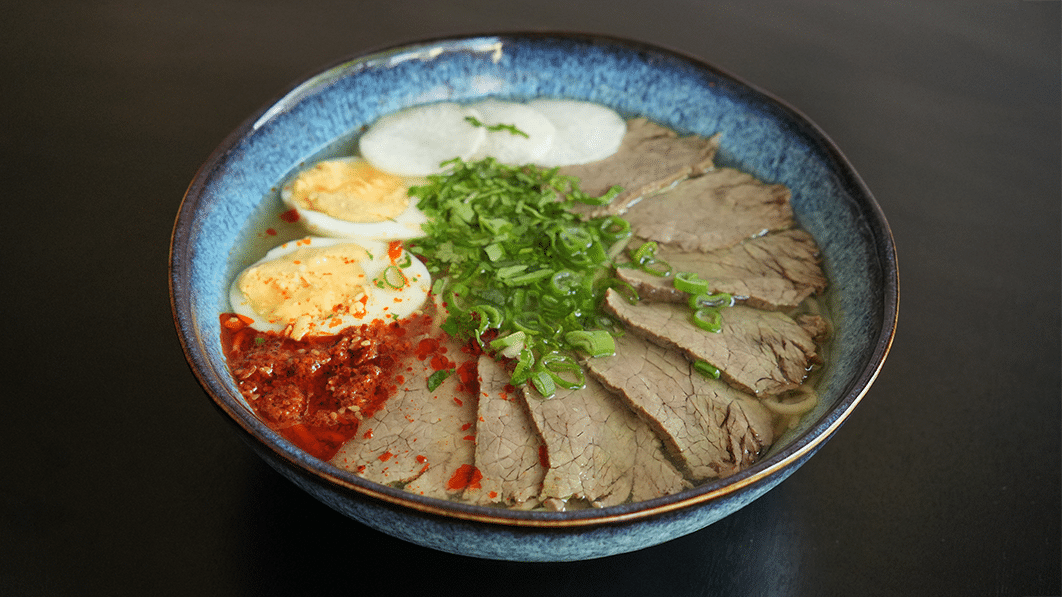 Plat de nouilles royales