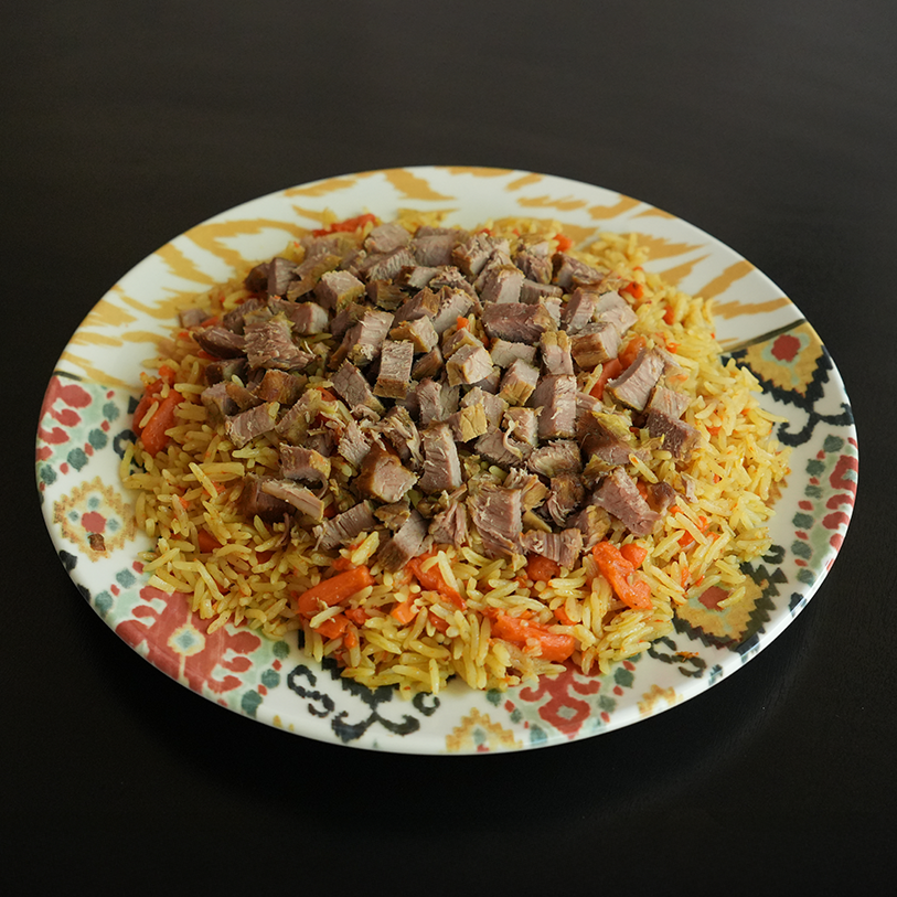 Une assiette de uyghur polo